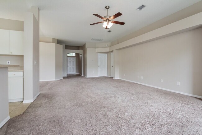 Photo - 13731 Ogakor Dr