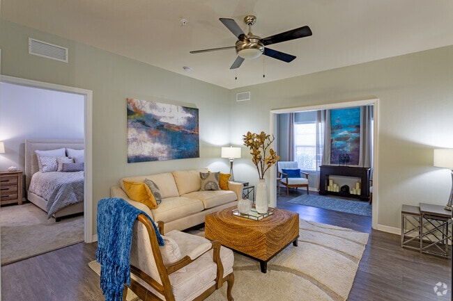 Interior Photo - The Hills at Capital City