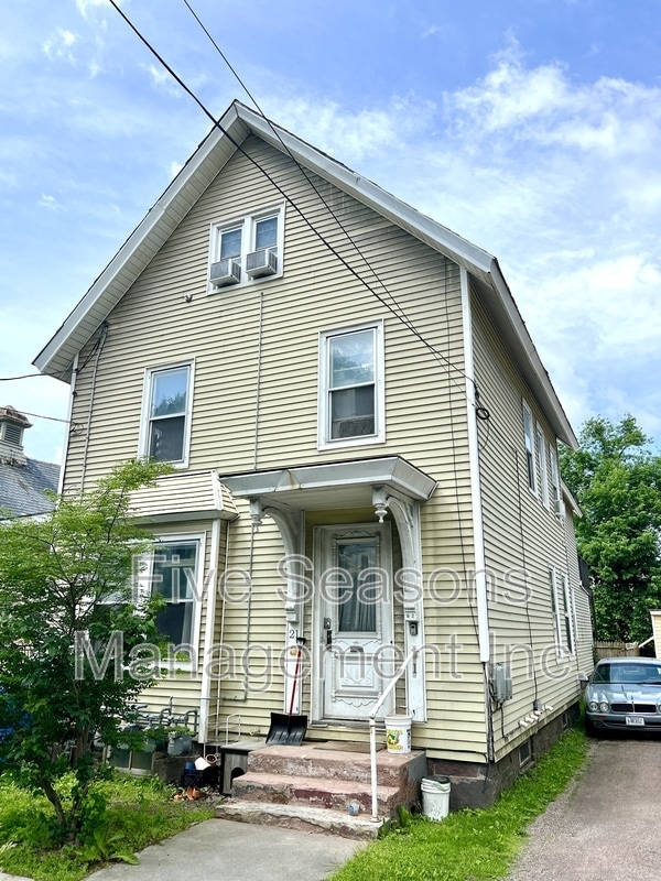 Photo - 21 Lafayette Pl