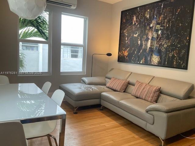 Photo - 126 Mendoza Ave Unit 11