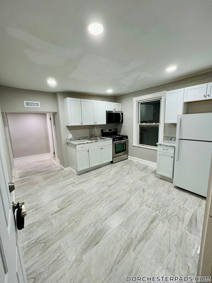 Photo - 35 Humphreys St Unit 2