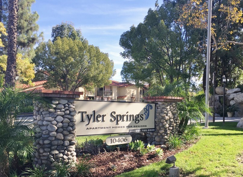 Tyler Springs Apartments for Seniors, 55 YRS+ For Rent in Riverside, CA