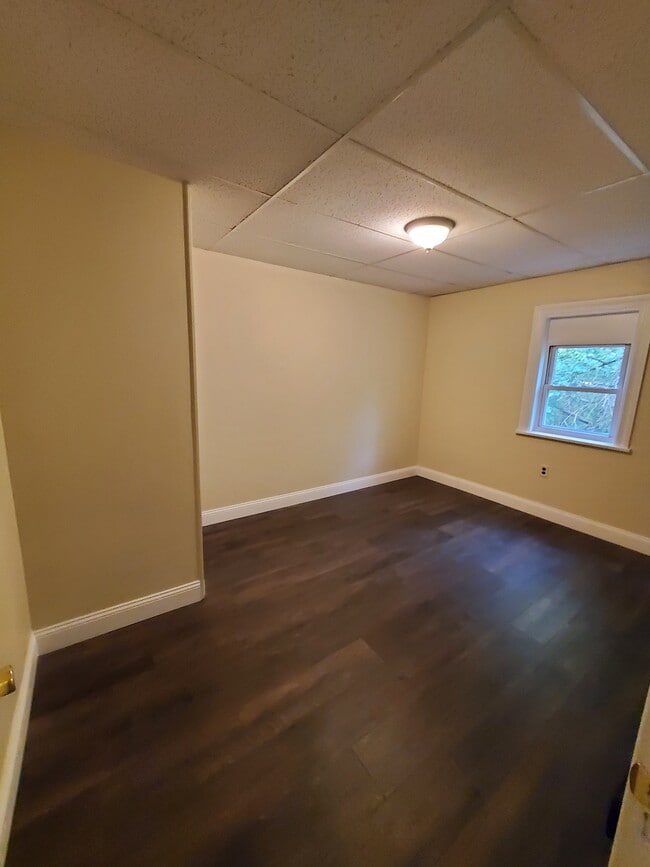 Building Photo - 122 Highland Dr Unit 3