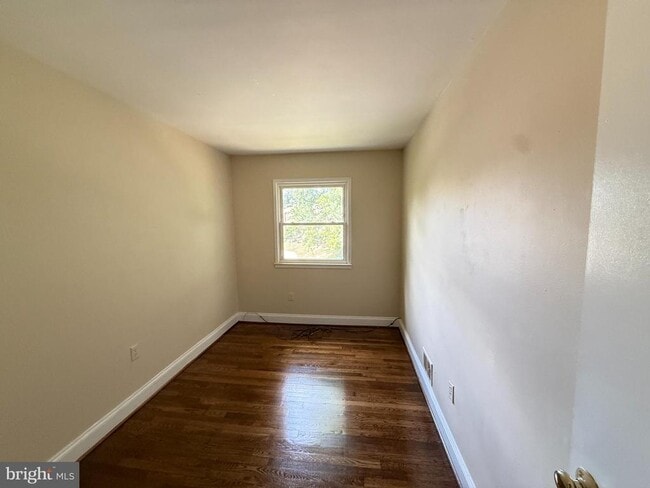 Building Photo - 14386 Berkshire Dr Rental