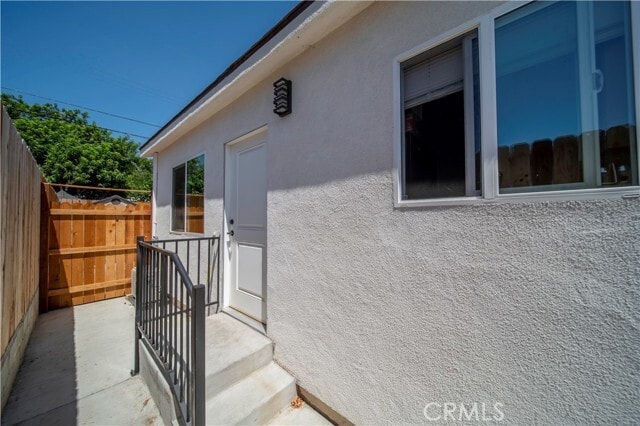 Building Photo - 8135 Noble Ave