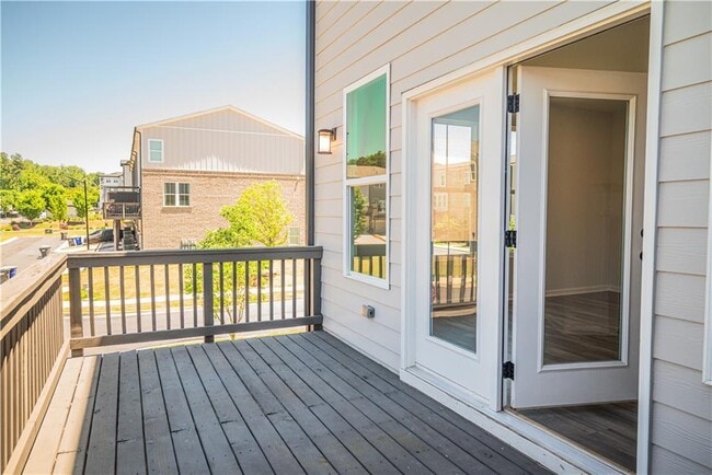 Photo - 756 Payton Ln