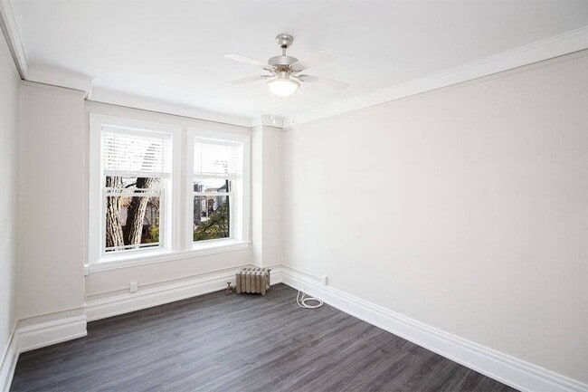 2BDR - Living Room - 117 Bryce Apartment