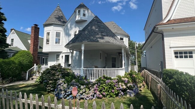 Photo - 31 Ensign Rd