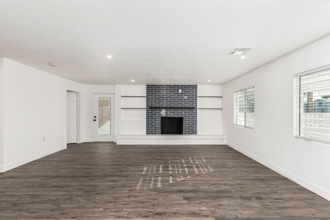 Photo - Amazing 3 bed 2 bath home with large backyard