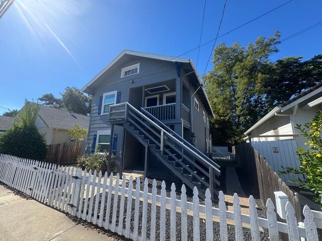 Photo - 3 bedroom | 1 bathroom | Oak Park Duplex