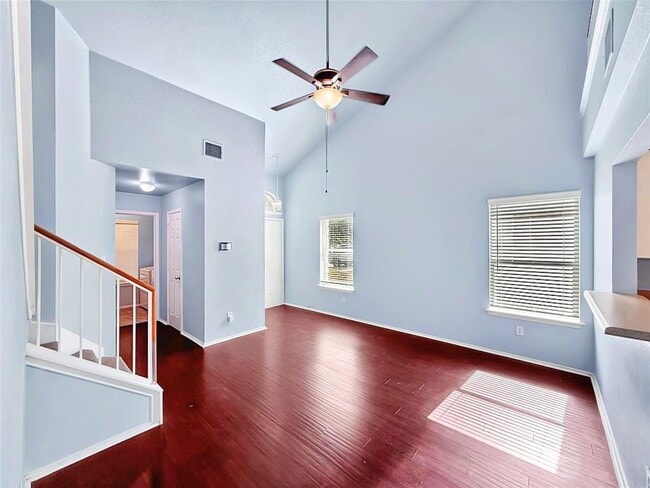 Photo - 2413 Socorro Bend