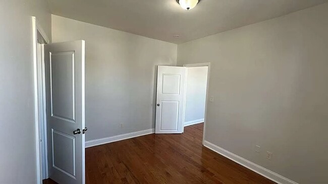 Photo - 162 Bergen Ave Unit 4B