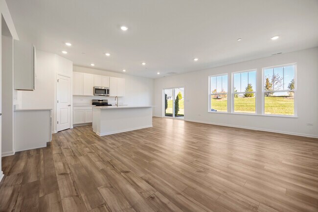 Photo - 678 Cassia Ct