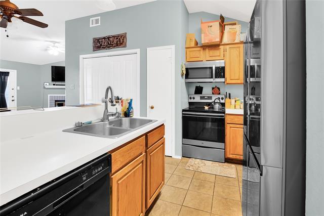 Photo - 8505 Delta Way