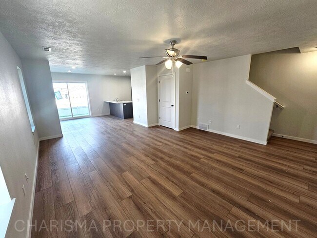 Photo - Tunis Drive Townhomes Unit 9622 Tunis Drive