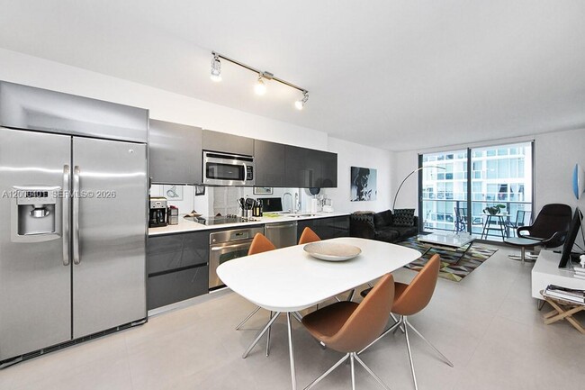 Photo - 31 SE 6th St Unit 1206