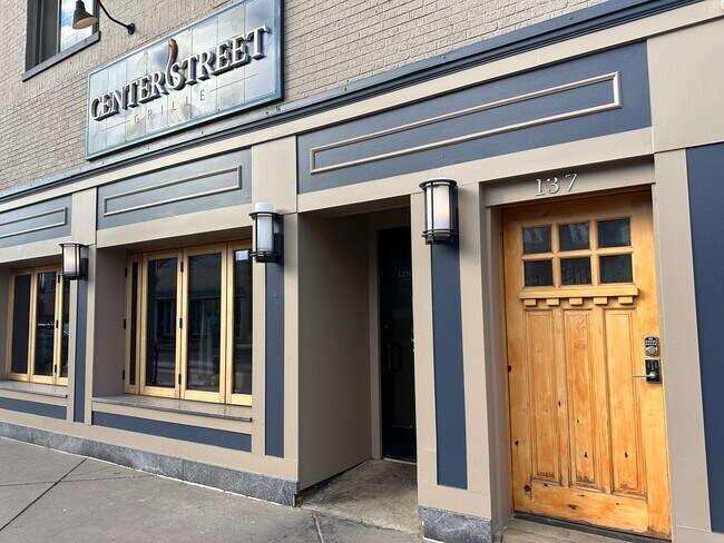 137 N Center St Unit 2