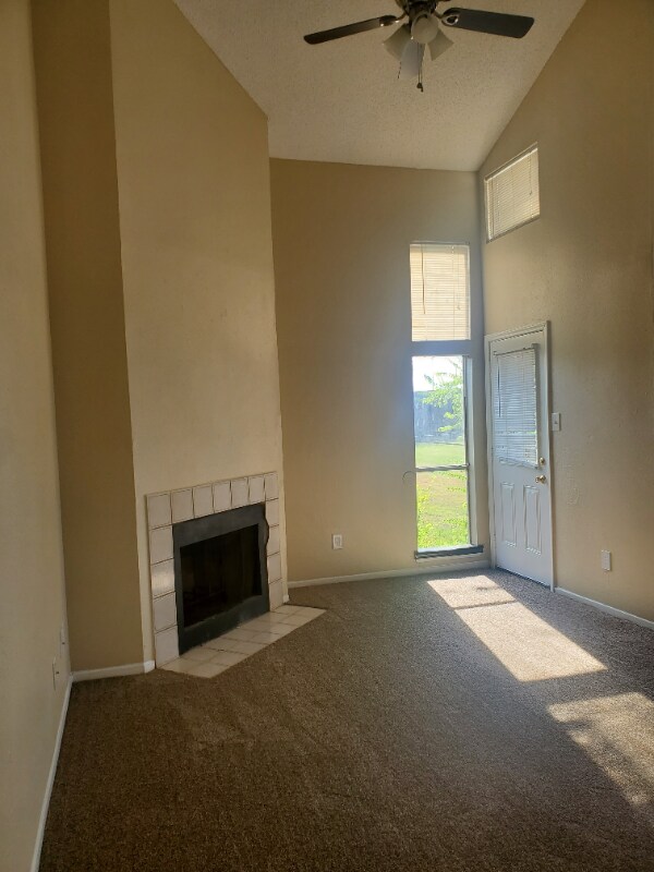 Photo - 218 Plaza Verde Dr Unidad M2202