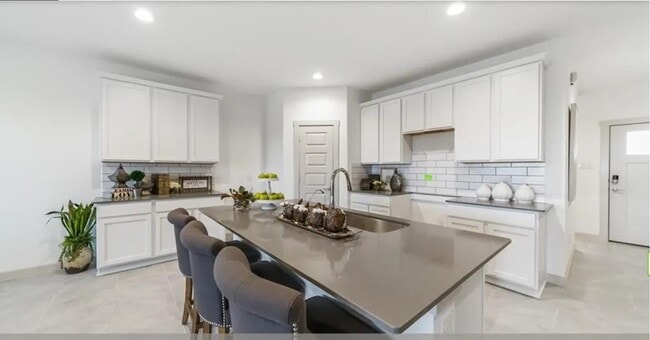 Photo - 8043 House bank Ln