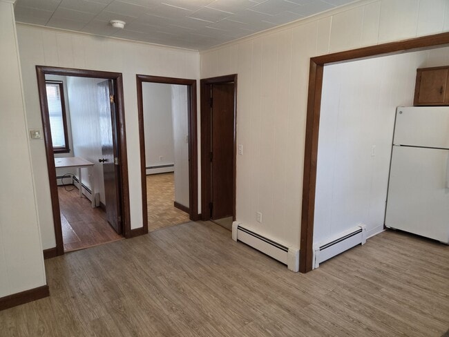 Photo - 2 School Ct Unit 2B