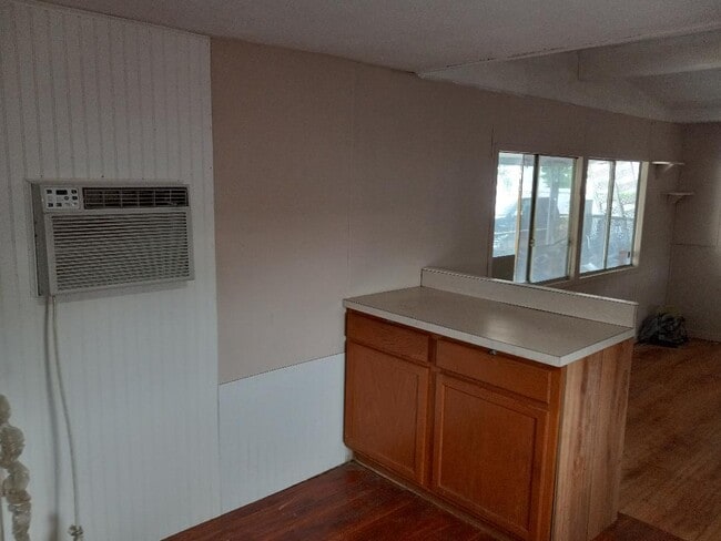 Photo - 5231 80th St N