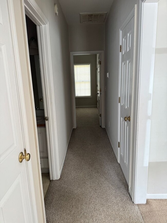 Photo - 1216 Stoneridge Ln