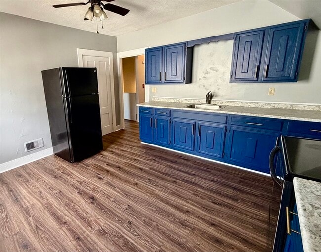 Photo - 86 Maplewood Ave Unit 2