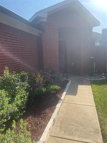 Photo - 1825 Kingsbrook Trail