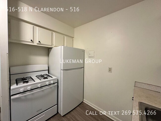 Photo - 516-518 N Clarendon-516 Unit 516