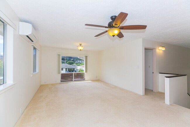 Photo - 2218 Booth Rd