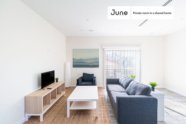 Photo - Room in Shared 5 bed/5 bath home Unit E