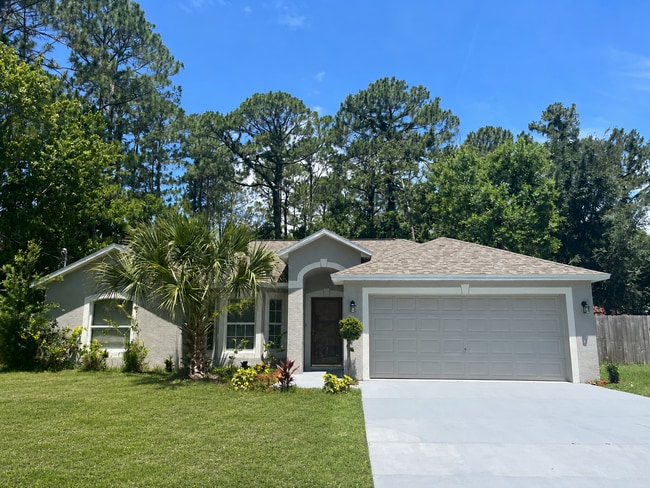 Spacious 4 Bedroom Home in Pine Grove! - Spacious 4 Bedroom Home in Pine Grove!