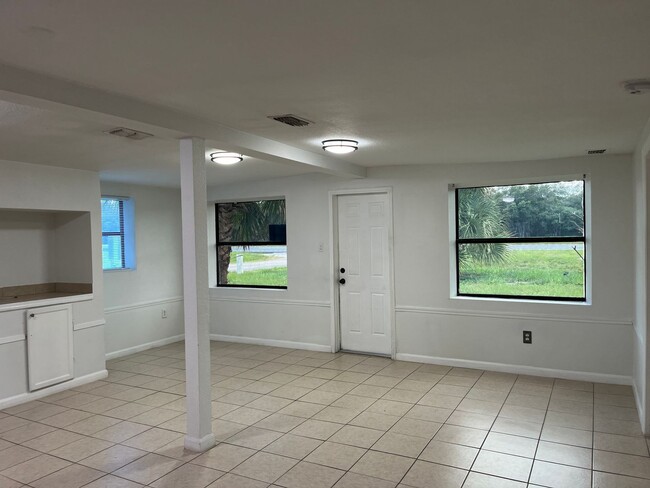 Photo - 3735 Highway 60 E Front Apt.