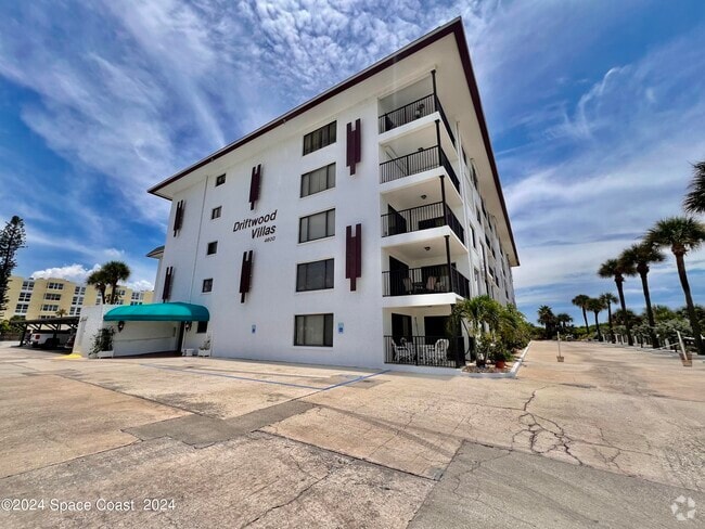 Building Photo - 4600 Ocean Beach Blvd Unit 306 Rental