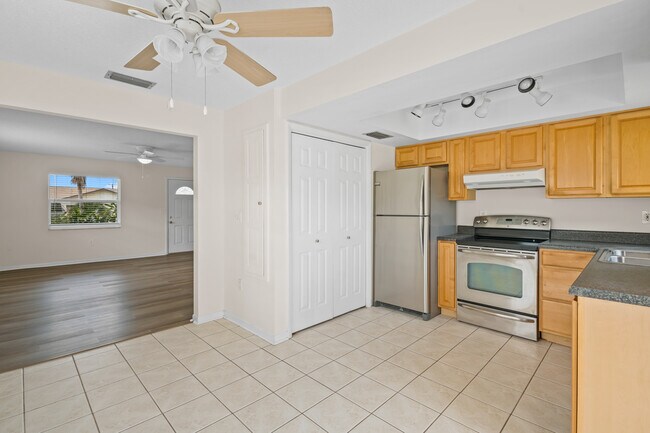 Photo - 1423 Aries Ln Unidad 1423