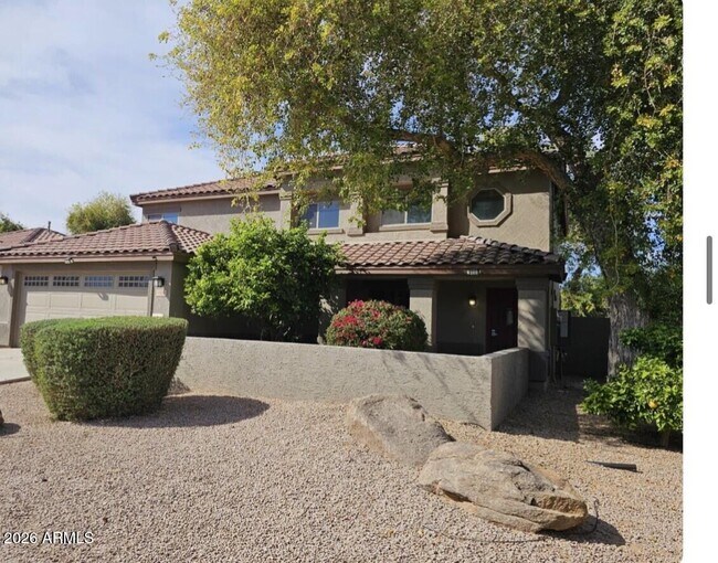 3582 E Santa Fe Ln