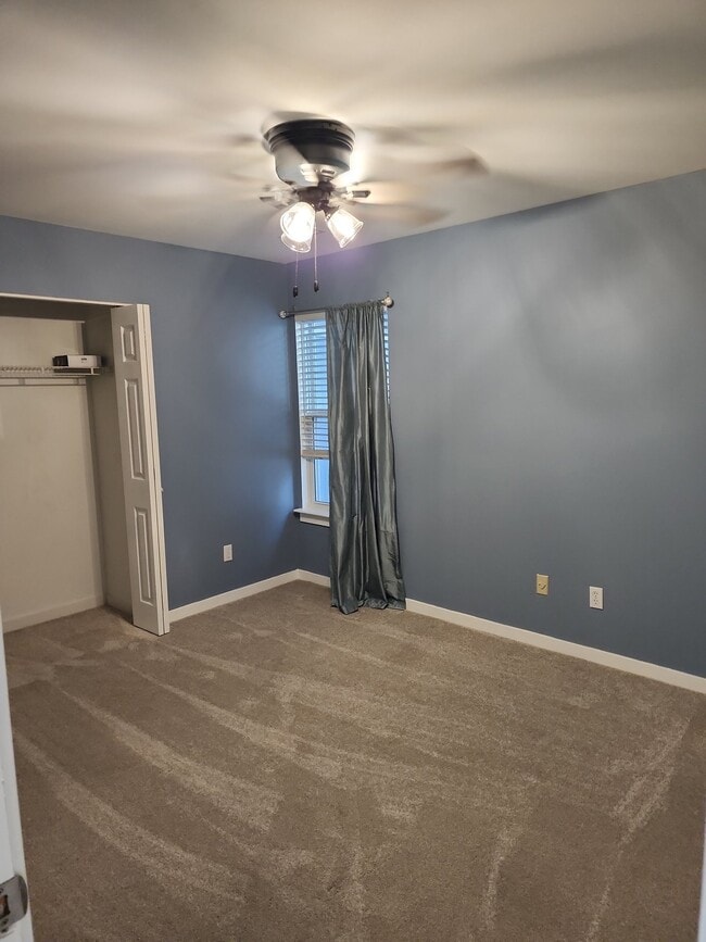 Photo - 224 Island Cove Ct Unit Apt A