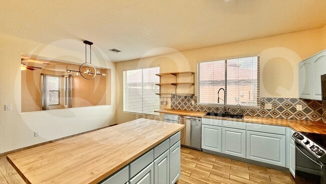 Photo - 6904 S 30th Ln