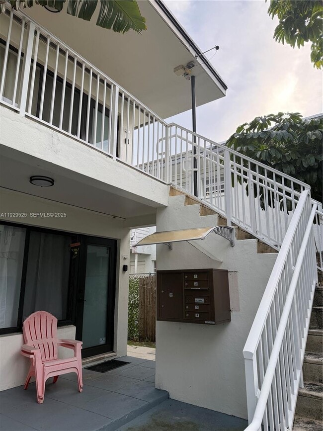 Photo - 2220 Calais Dr Unidad 4