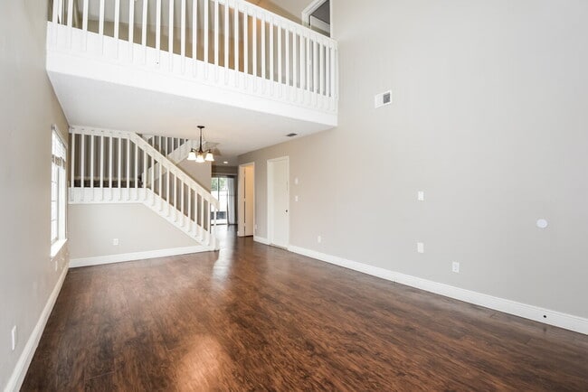 Photo - 1405 Timberbend Cir