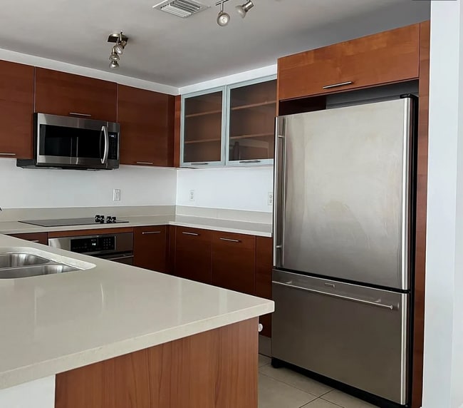 Building Photo - 3250 NE 1st Ave Unit 903 Rental