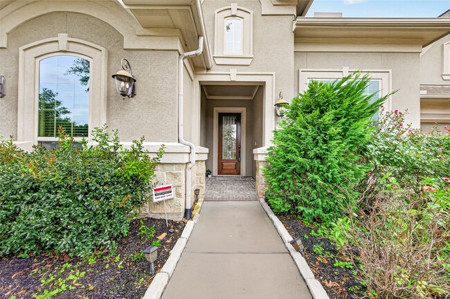 Photo - 11618 Arbirlot Dr