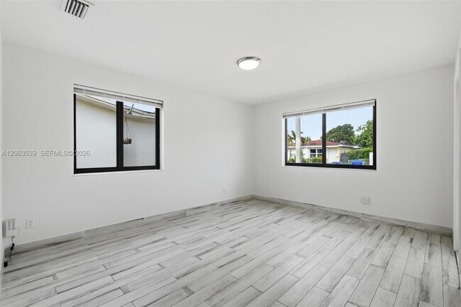 Photo - 2627 SW 29th Ave Unit 2627