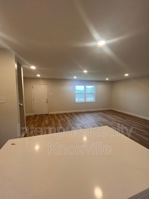 Photo - 228 Duzane Dr