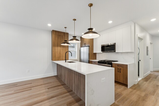 Photo - 84 Hollywood Ave Unidad 1