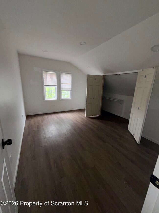 Photo - 538 Beech St