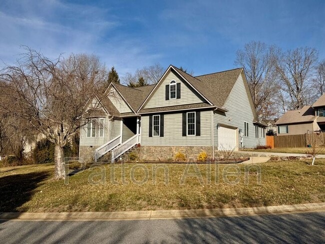 Building Photo - 53 Helen Holcombe Way