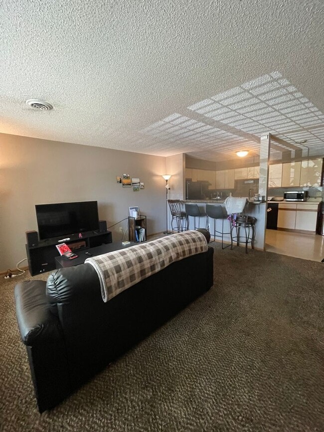 Photo - Great Townhome! Close to Campus!