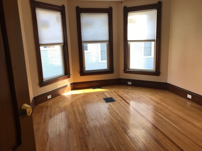 Photo - 736 Pleasant St Apartamento Unidad 736 Pleasant Street