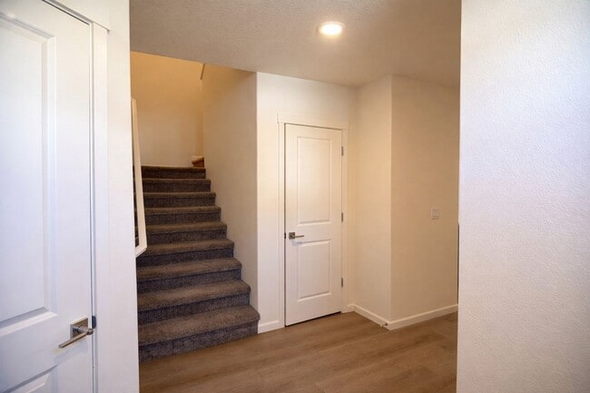 Photo - 11424 NE 127th Ct